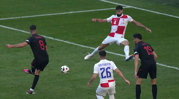 Албания сыграла вничью с Хорватией 2-2 на матче Евро 2020